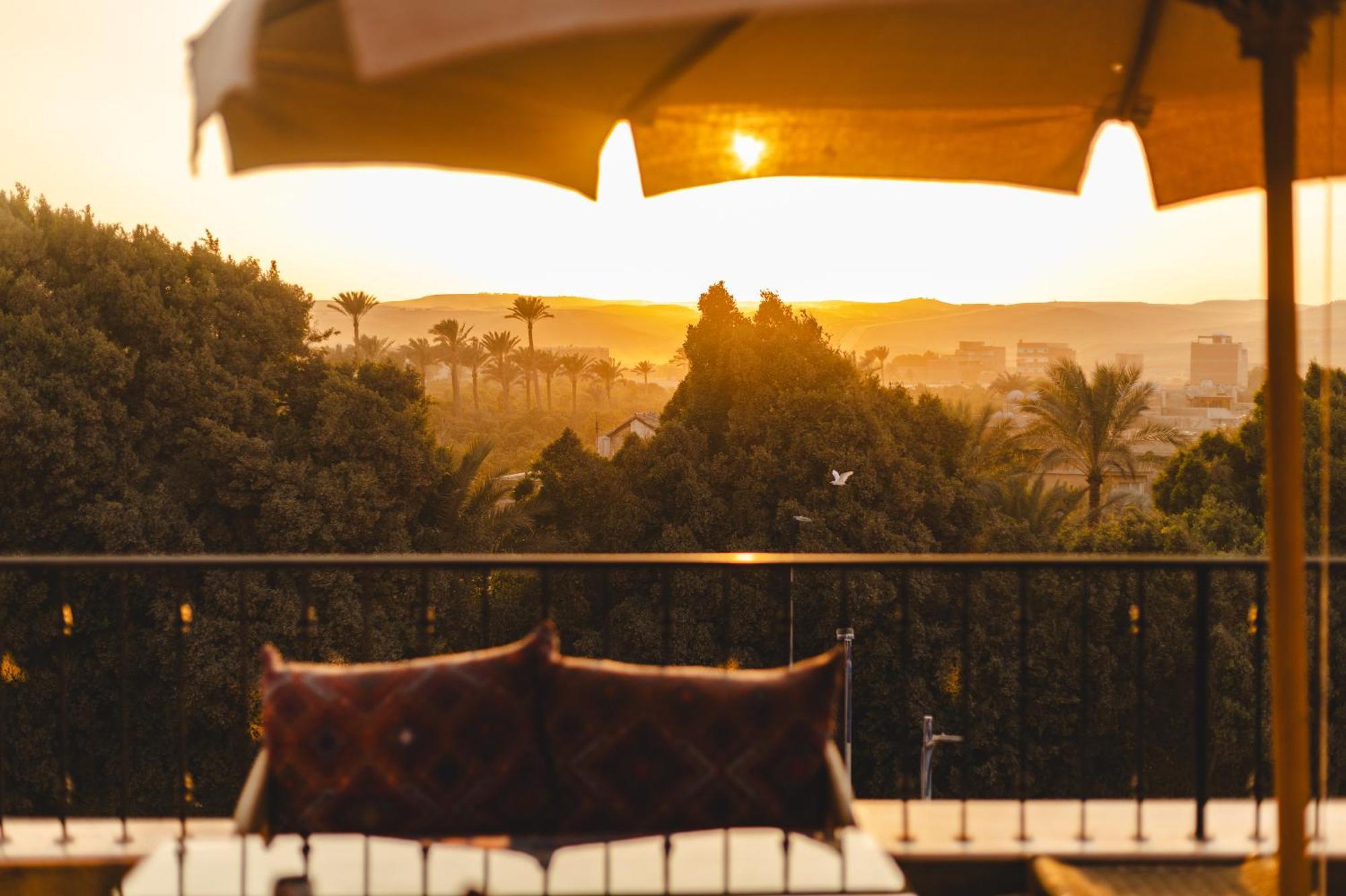 Almas Pyramids View Hotel Kafret el-Gabal Exterior foto